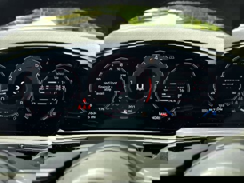 Certified 2024 Porsche Cayenne Coupe image 19