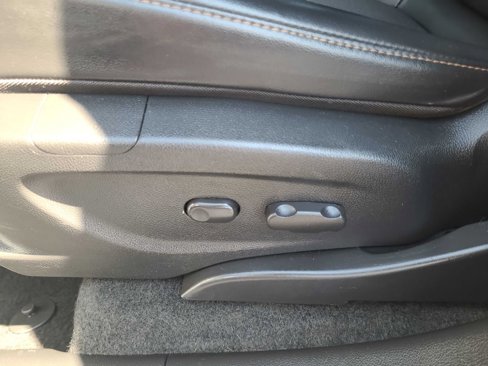 Used 2018 Chevrolet Trax LT w/ LT Convenience Package image 25