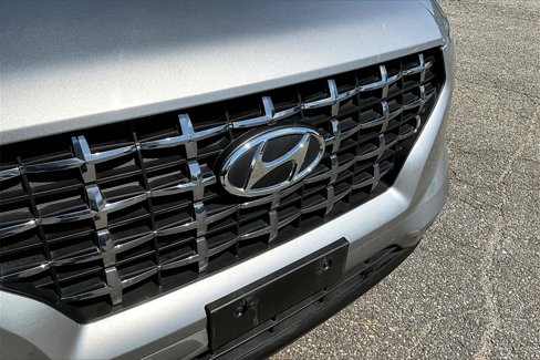 Used 2023 Hyundai Venue SEL w/ Cargo Package image 29