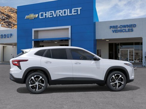 New 2026 Chevrolet Trax RS image 5