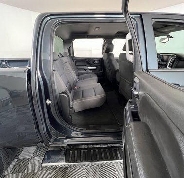 Used 2018 Chevrolet Silverado 1500 LT w/ Texas Edition image 5