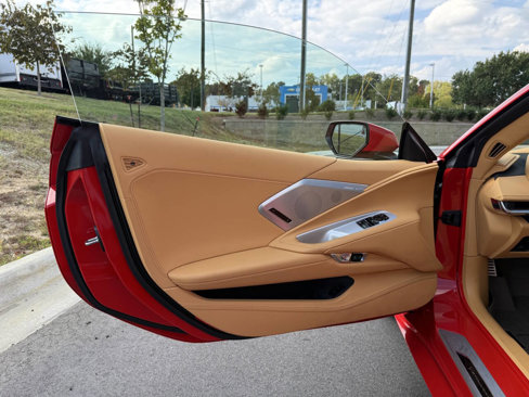 Used 2023 Chevrolet Corvette Stingray Premium Cpe w/ Z51 Performance Package image 17