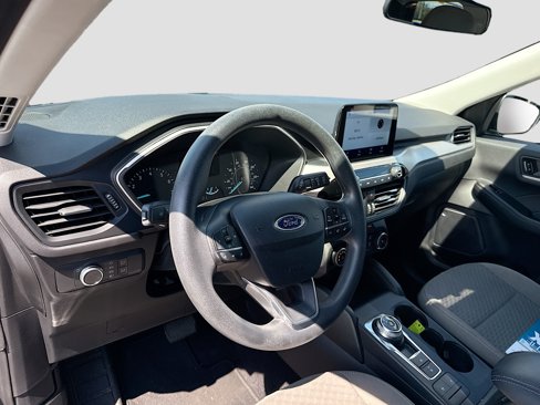 Certified 2022 Ford Escape SE image 9