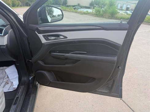 Used 2015 Cadillac SRX Luxury image 20