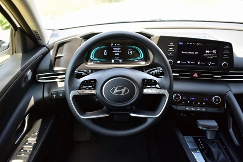 New 2025 Hyundai Elantra Blue image 34