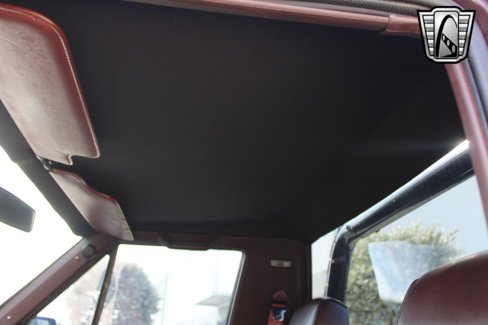 Used 1987 Jeep Comanche Chief image 27