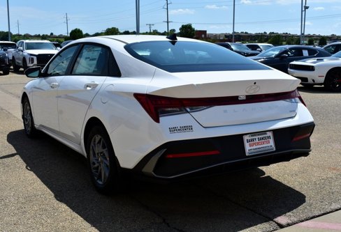 New 2025 Hyundai Elantra Blue image 3