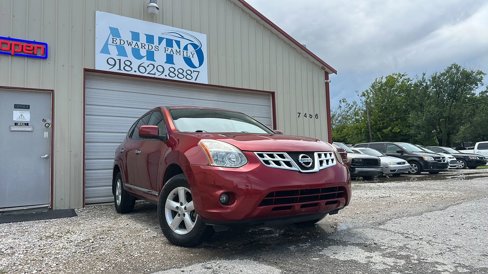 Used 2013 Nissan Rogue S w/ Special Edition Pkg image 1