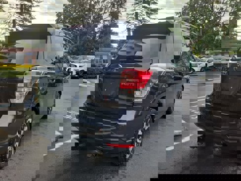 Used 2018 Subaru Forester 2.5i Premium image 3