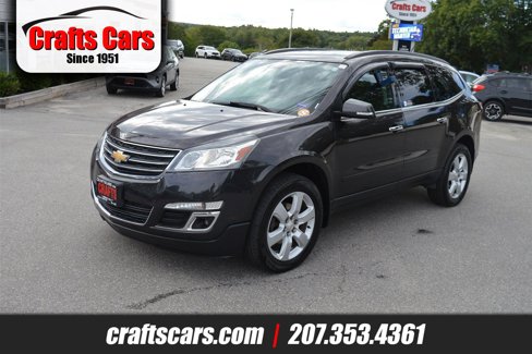 Used 2017 Chevrolet Traverse LT w/ Style and Technology Package image 1