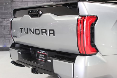 Used 2023 Toyota Tundra Platinum image 10