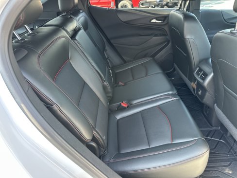 Certified 2022 Chevrolet Equinox RS w/ RS Leather Package image 15
