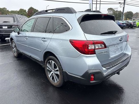 Used 2018 Subaru Outback 2.5i Limited image 5