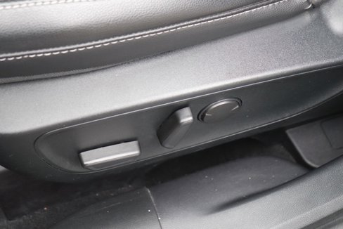 Used 2020 Ford Escape SEL image 15