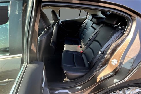 Used 2014 MAZDA MAZDA3 i Grand Touring image 27