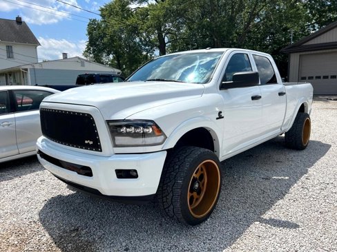 Used 2017 RAM 2500 SLT image 1