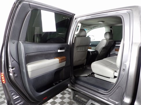 Used 2012 Toyota Tundra Limited image 26