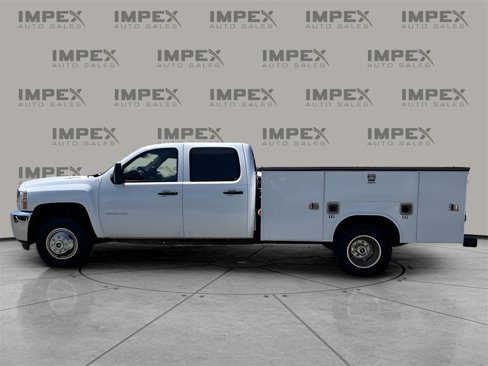 Used 2014 Chevrolet Silverado 3500 W/T image 4