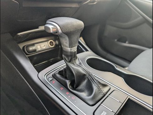 Used 2019 Kia Sorento L image 11