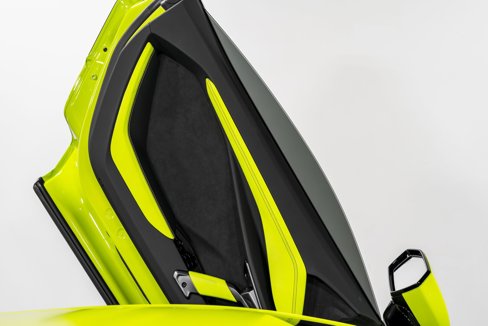 Used 2024 Lamborghini Revuelto image 9