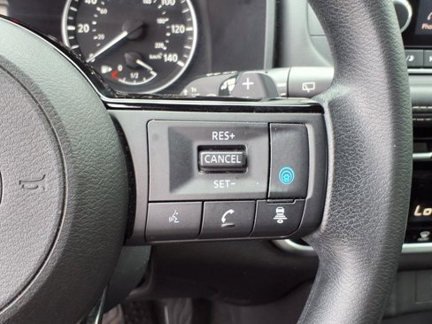 Used 2021 Nissan Rogue SV image 20