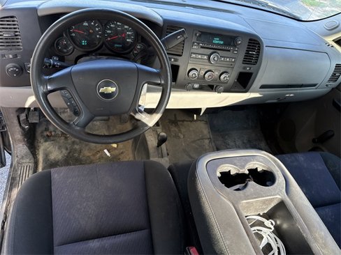 Used 2013 Chevrolet Silverado 1500 W/T image 12