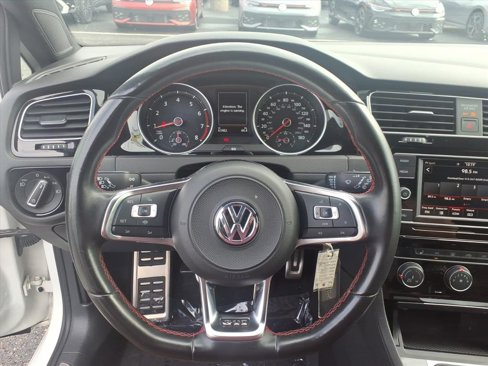 Used 2020 Volkswagen GTI S image 25
