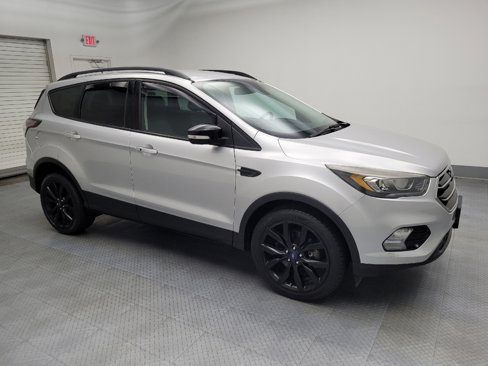 Used 2017 Ford Escape Titanium image 11