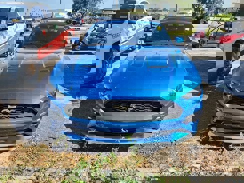 Used 2019 Ford Mustang Premium image 2