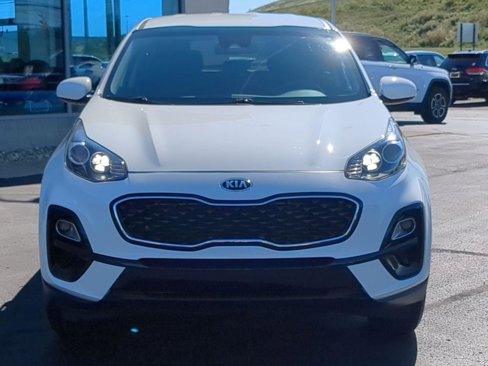 Used 2021 Kia Sportage LX image 9