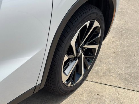 Used 2024 Mitsubishi Outlander SE image 24