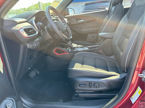 Used 2021 Chevrolet TrailBlazer RS w/ Sun and Liftgate Package image 8