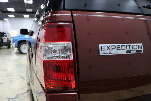 Used 2008 Ford Expedition EL Eddie Bauer image 8