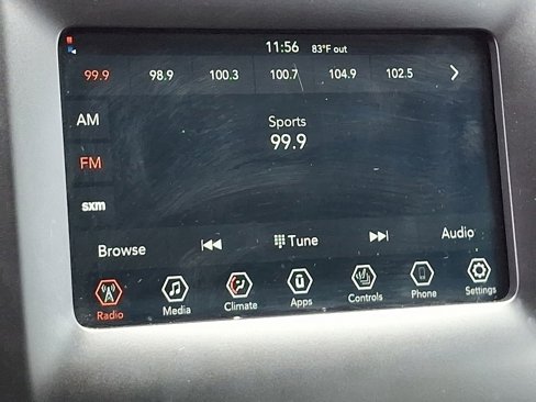 Used 2020 Jeep Cherokee Latitude Plus image 18