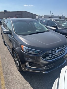 Used 2019 Ford Edge Titanium w/ Equipment Group 301A image 4