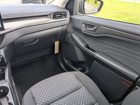 New 2025 Ford Escape Active image 30