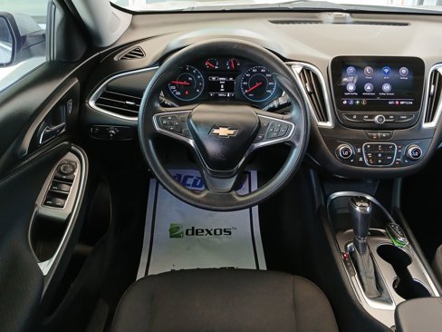 Used 2020 Chevrolet Malibu LT image 12