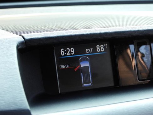 Used 2014 Toyota Sienna XLE image 46
