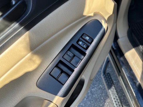 Used 2015 Toyota Tacoma PreRunner image 13