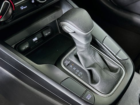 Used 2023 Kia Soul LX w/ LX Technology Package image 24