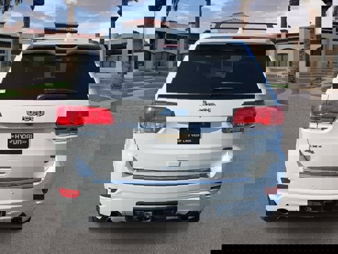 Used 2017 Jeep Grand Cherokee Overland image 7