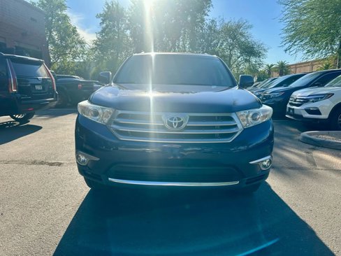 Used 2012 Toyota Highlander Limited image 2