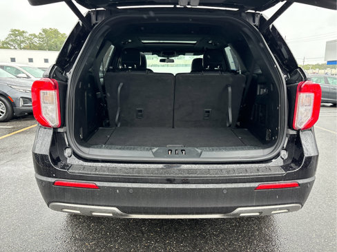 Used 2020 Ford Explorer XLT w/ Equipment Group 202A image 35