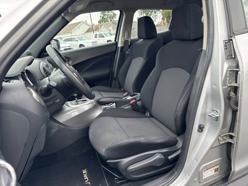 Used 2015 Nissan Juke S image 10