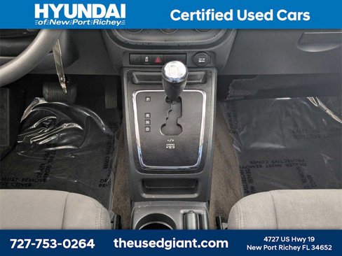 Used 2016 Jeep Patriot Sport image 19
