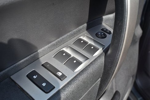 Used 2011 GMC Sierra 1500 SLE w/ Power Tech Package image 11