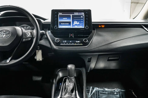 Used 2022 Toyota Corolla LE image 15