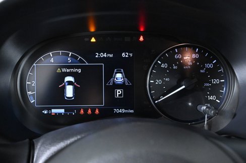 Certified 2024 Nissan Kicks SV image 15