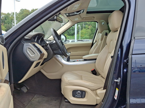 Used 2016 Land Rover Range Rover Sport HSE image 13