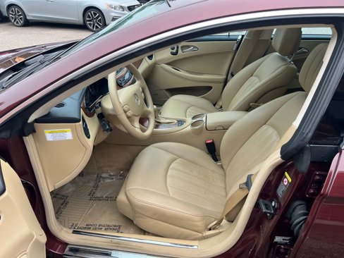 Used 2007 Mercedes-Benz CLS 550 image 10